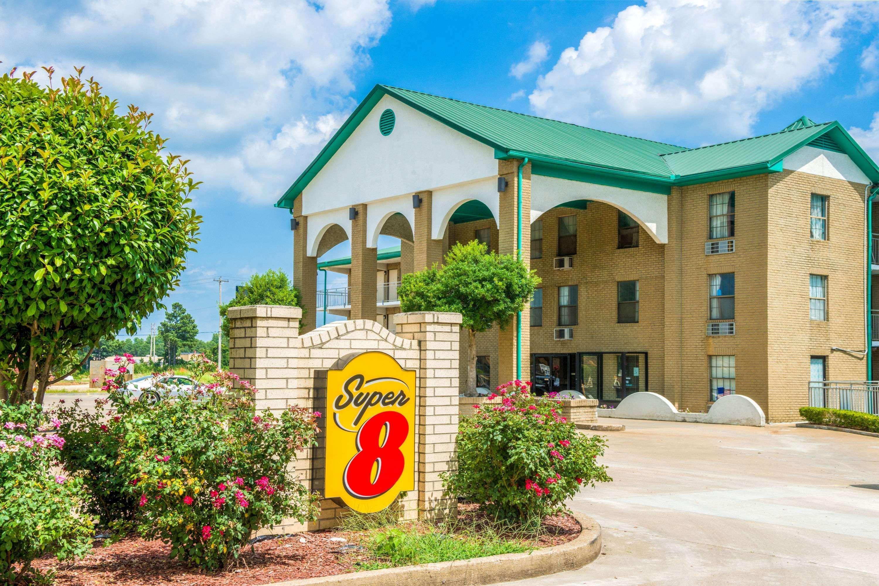 Super 8 By Wyndham Lakeland Exterior photo